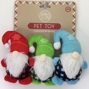 Winifred & Lily Pet Toy Chilling With my Gnome’s New